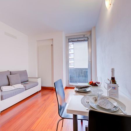 Moonlight - 150M From The Lake - Happy Rentals Lugano Exteriör bild