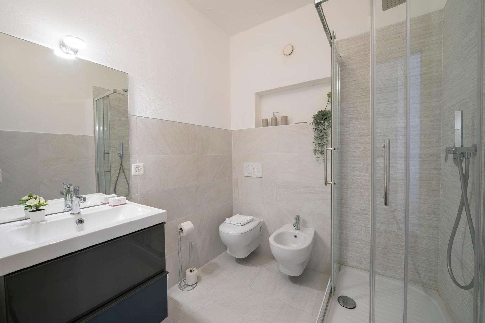 Moonlight - 150M From The Lake - Happy Rentals Lugano Exteriör bild