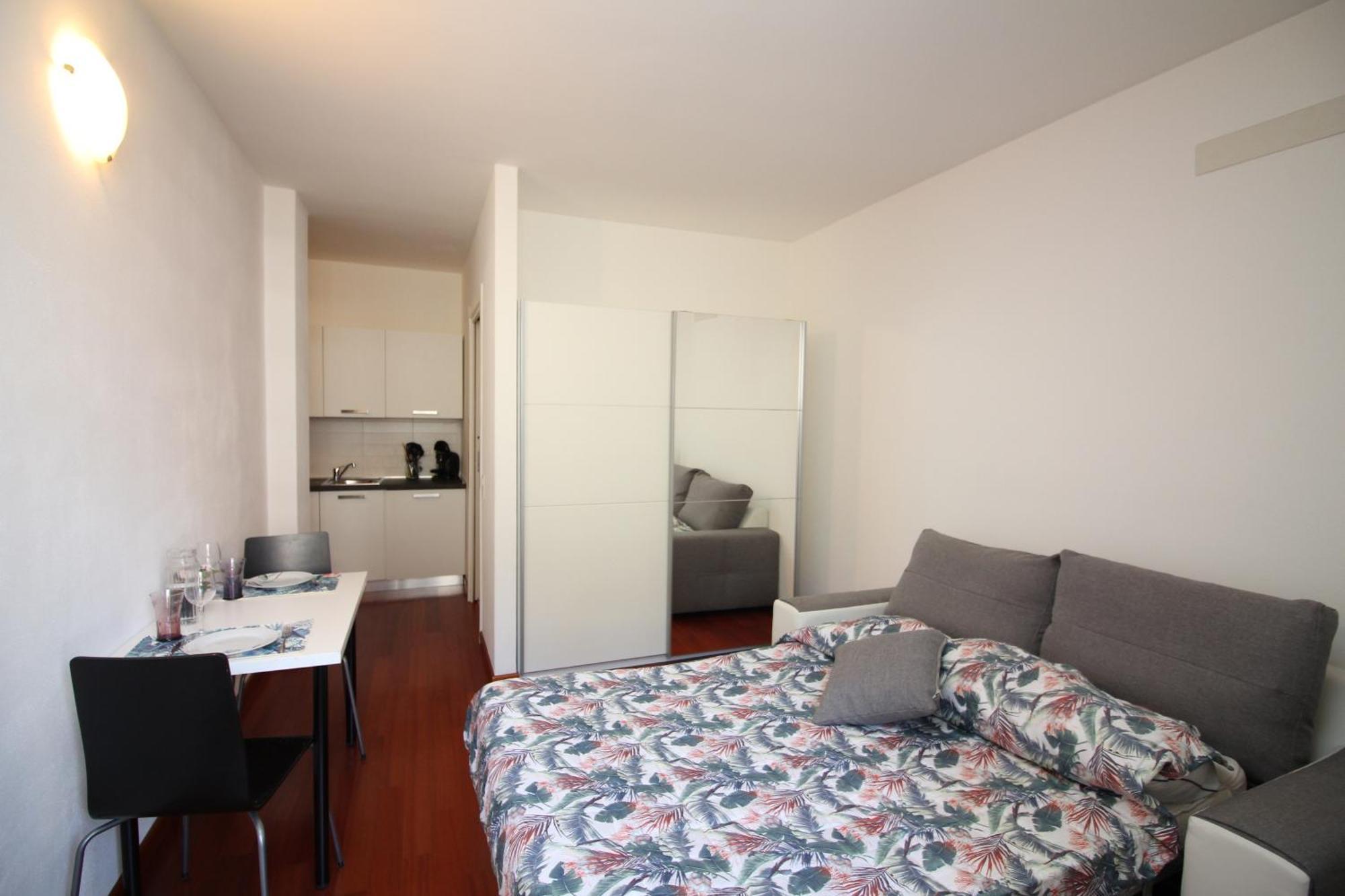 Moonlight - 150M From The Lake - Happy Rentals Lugano Exteriör bild